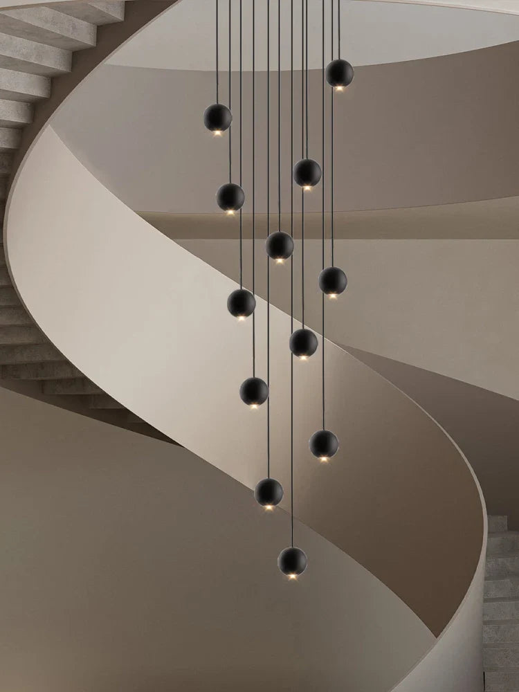 Dekorativ pendel i et rundt design til penthouselejlighed