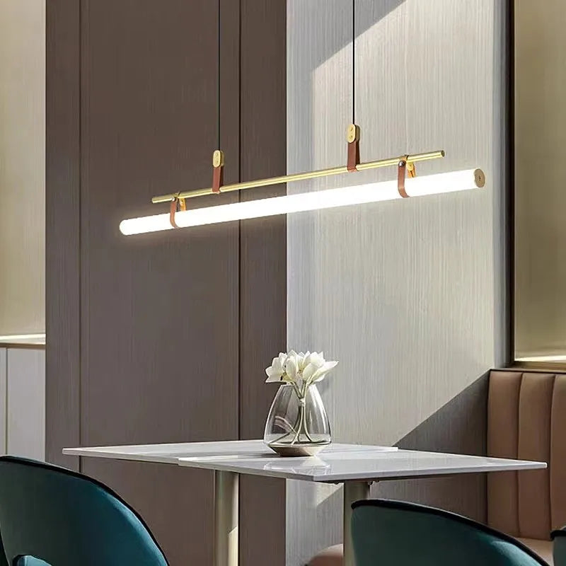 Elegant LED-lysekrone i vintagedesign