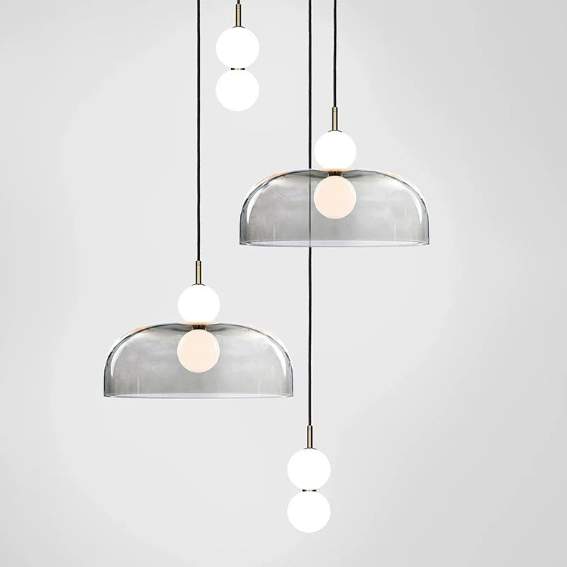 Moderne loftslampe i glas til stilfuld indendørsbelysning