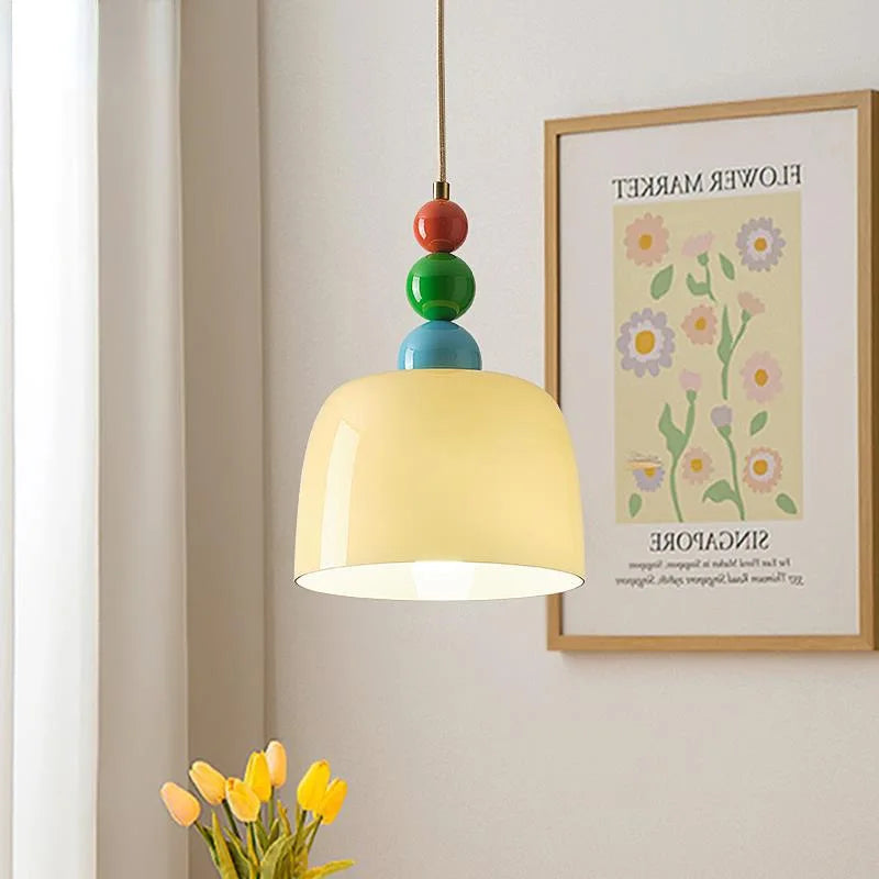 Minimalistisk skandinavisk pendel