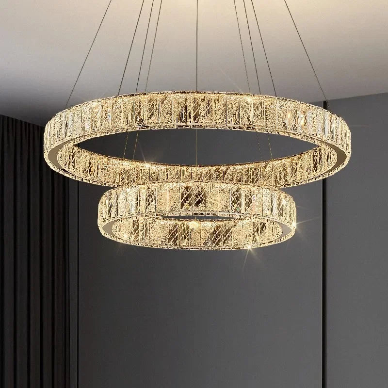 Moderne krystallysekrone for elegant belysning