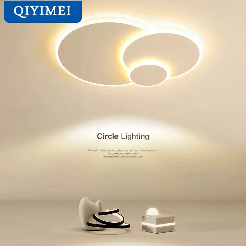 LED-lysekrone i akryl med et strømlinet design