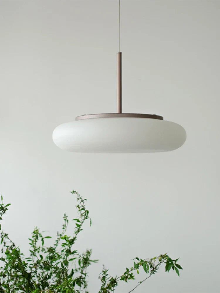 Moderne LED-lysekroner for elegant minimalistisk belysning