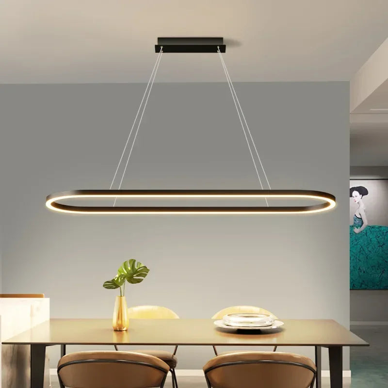 Elegant moderne LED lysekrone til stuen