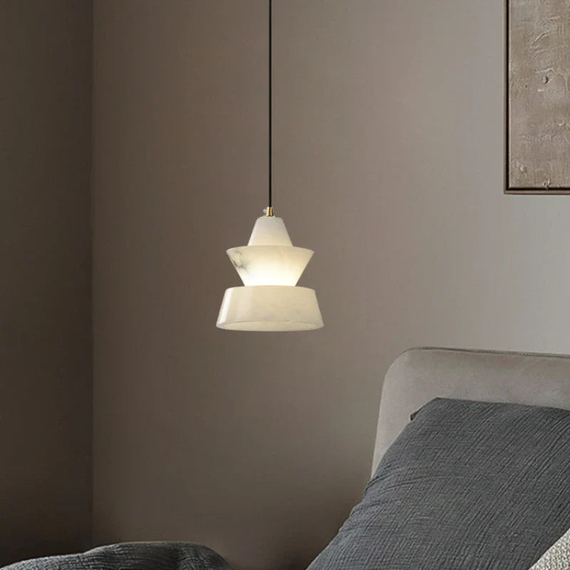 Lampe i naturmarmor, retro-ophæng, nordisk indretning
