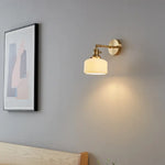 Applique Murale Élégante Métallique Lumineuse. Chambre