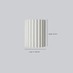 Lampe murale design nordique demi-cercle strié