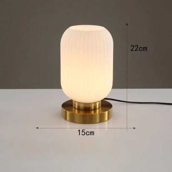 Lampe Verre Coloré Base Dorée Quinn D Luminaire Chambre
